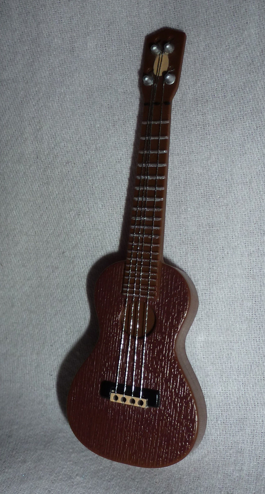 BARBIE DOLL ELVIS PRESLEY BLUE HAWAII UKULELE INSTRUMENT