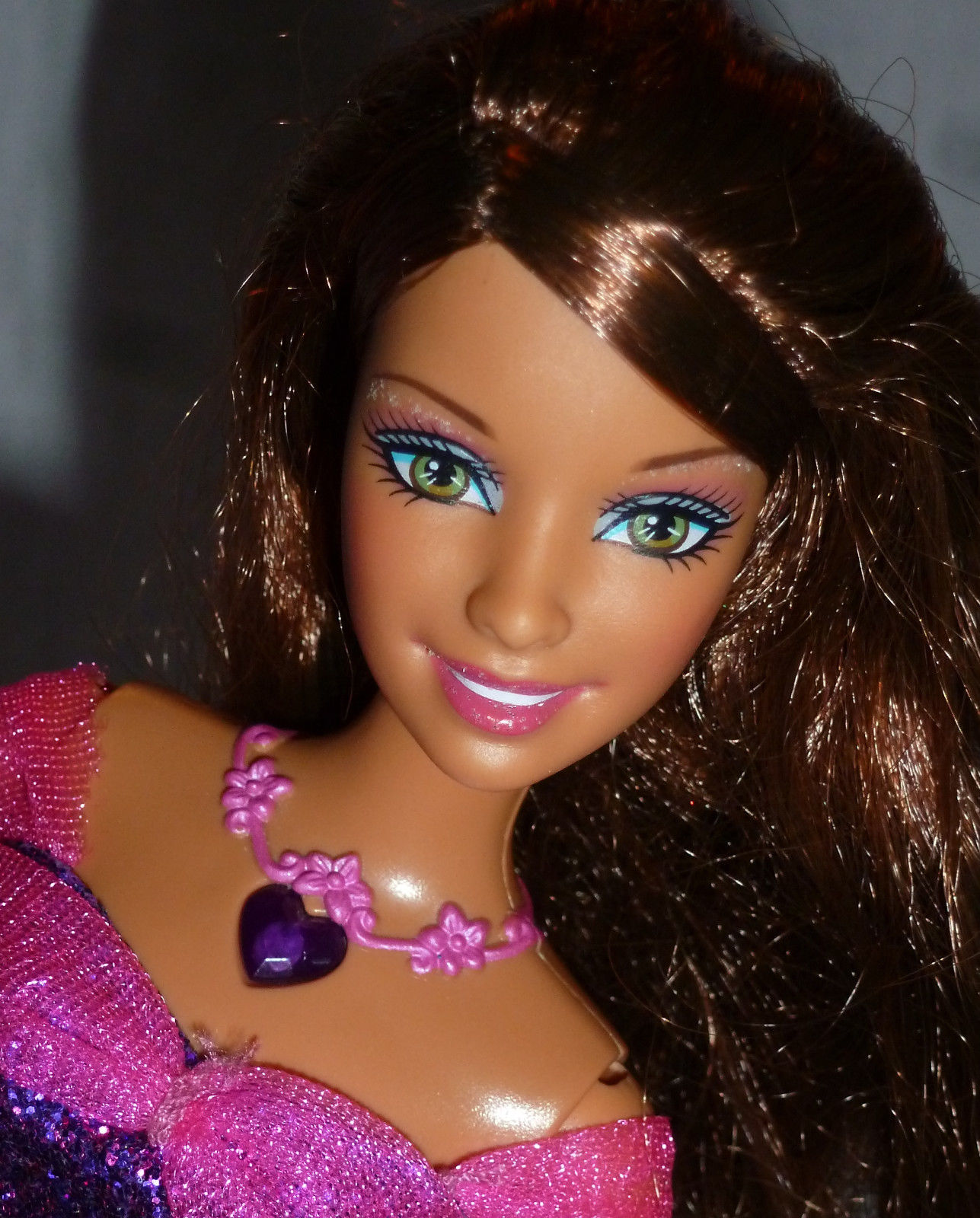 BRUNETTE DIAMOND CASTLE PRINCESS ALEXA BARBIE EVENING GOW