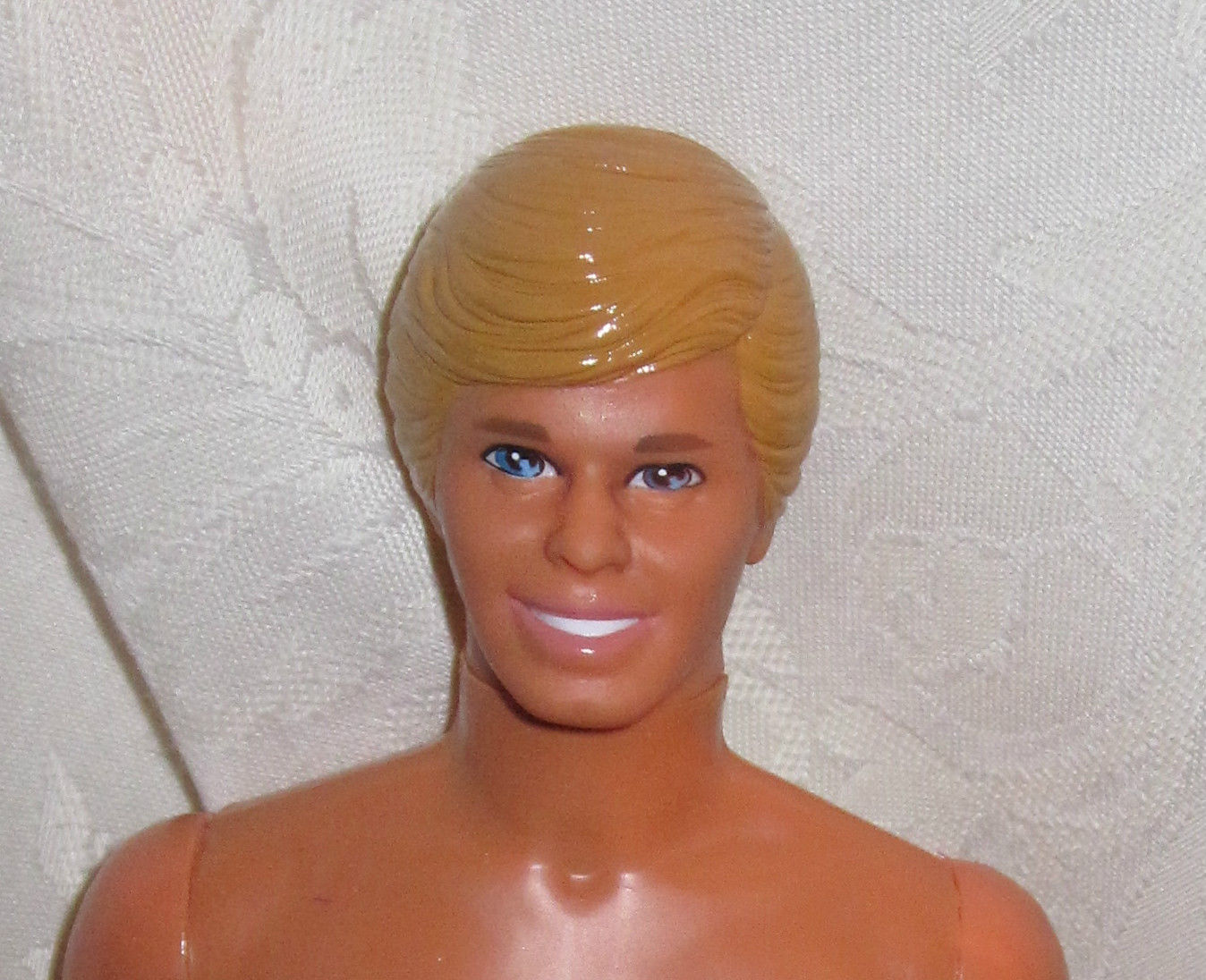NUDE KEN DOLL FRIEND OF BARBIE 1989 BLONDE HAIR