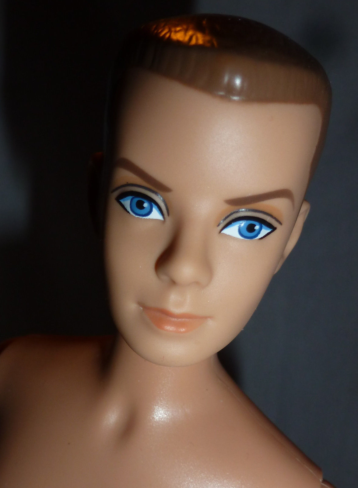 NUDE BLUE EYES CLASSIC BATMAN VINTAGE FACE SCULPT KEN