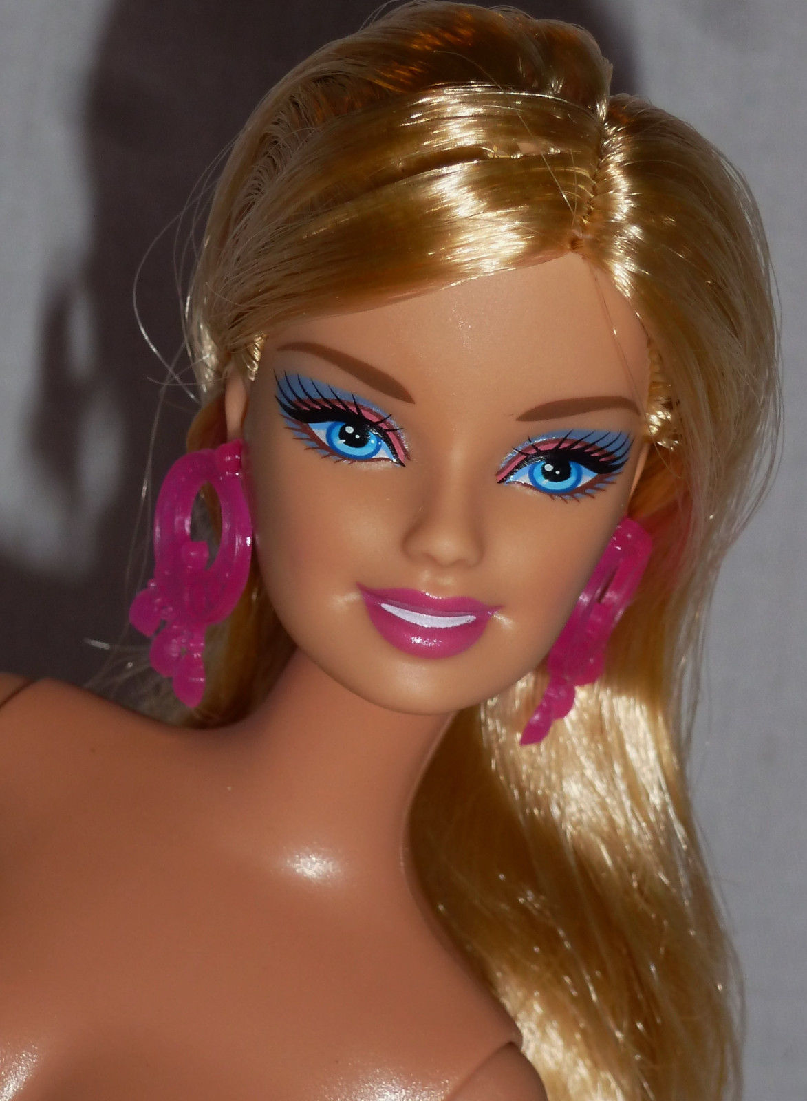 NUDE BLONDE FASHIONISTA ARTICULATED GENERATION BARBIE DOLL