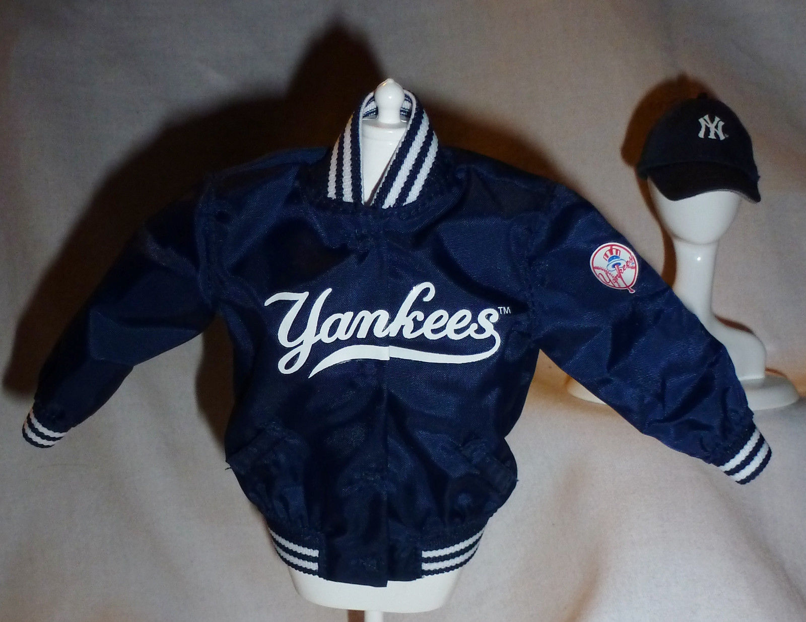 BARBIE DOLL OUTFIT YANKEES PROFESSIONAL BASEBALL UNIFORM JACKET